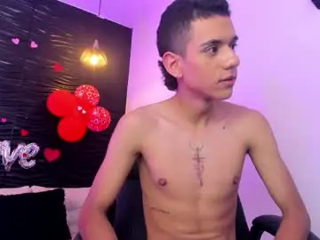 Chaturbate Live Porn of maximuss_19