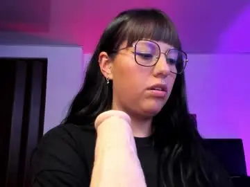 Chaturbate Nude Webcam of nataliasweet98