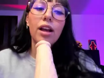 Chaturbate Watch Live Sex Cams of nataliasweet98