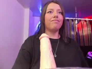 Chaturbate Sex Cam of nataliasweet98