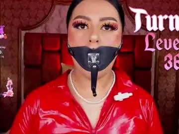 Chaturbate Live Sex Cam of soffiqueen