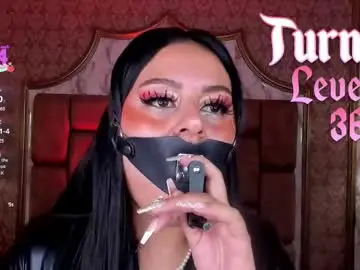 Chaturbate Free Porn Cam of soffiqueen