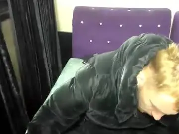 Chaturbate Free Porn Cam of tarzan_jane05