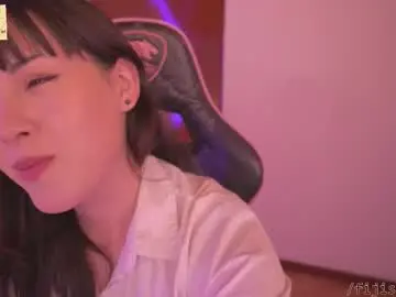 Chaturbate Live Sex Cam of fijisakistar