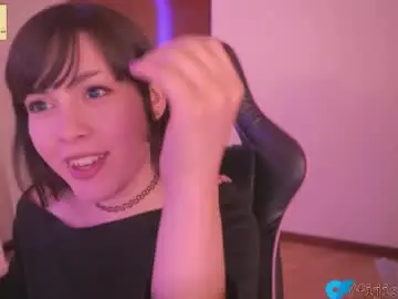 Chaturbate Free Porn Cam of fijisakistar