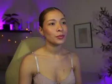 Chaturbate Watch Live Sex Cams of isa_____