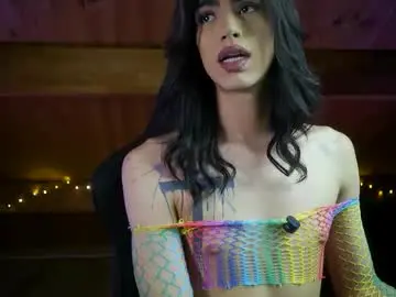 Chaturbate Live Porn of raichell_magicts