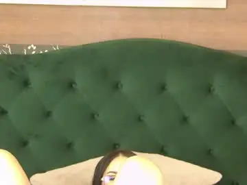 Chaturbate Live Sex Cam of stepsisceline