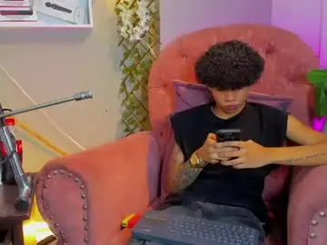 Chaturbate Sex Cam of _taylor_black