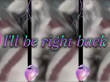 Chaturbate Live Sex Cam of bellasweet22