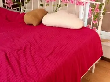 Chaturbate Watch Live Sex Cams of carlytarshis