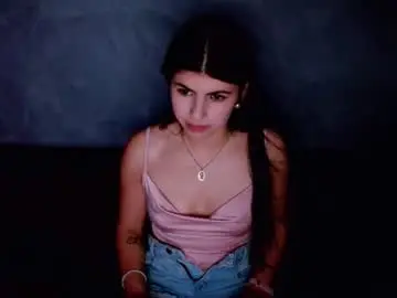 Chaturbate Watch Live Sex Cams of milavelvet_