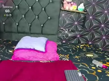 Chaturbate Sex Chat of zaraa_luux