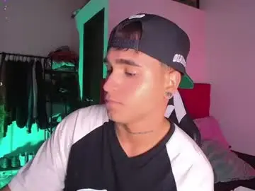 Chaturbate Watch Live Sex Cams of chriss_wg_
