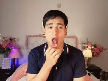 Chaturbate Watch Live Sex Cams of chriss_wg_