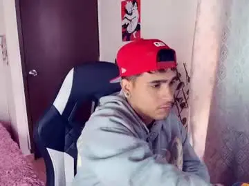 Chaturbate Live Sex Cam of chriss_wg_
