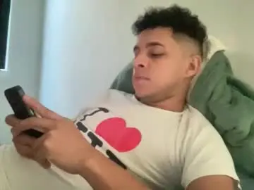 Chaturbate Live Sex Cam of dotadinha