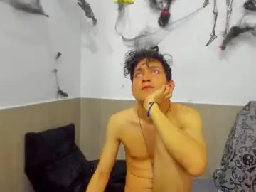 Chaturbate Best live sex cam show of eros_fang