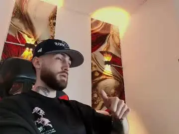 Chaturbate Watch Live Sex Cams of luke_davis01