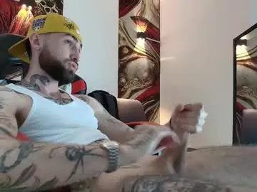 Chaturbate Best live sex cam show of luke_davis01