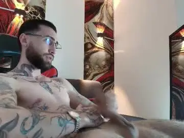 Chaturbate Free Porn Cam of luke_davis01