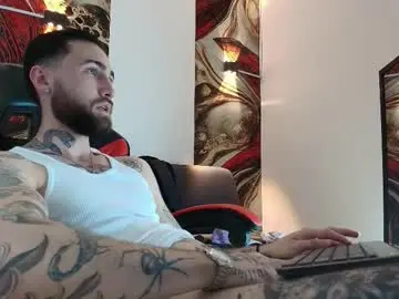 Chaturbate Adult Webcams of luke_davis01