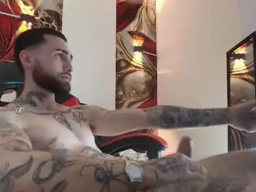 Chaturbate Live Porn of luke_davis01