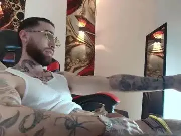 Chaturbate Sex Cam of luke_davis01