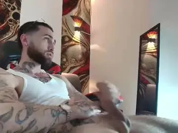 Chaturbate Free Live Porn of luke_davis01