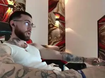 Chaturbate Best live sex cam show of luke_davis01