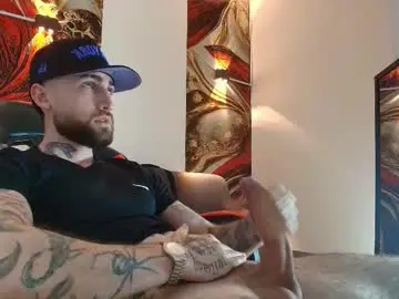 Chaturbate Live Sex of luke_davis01