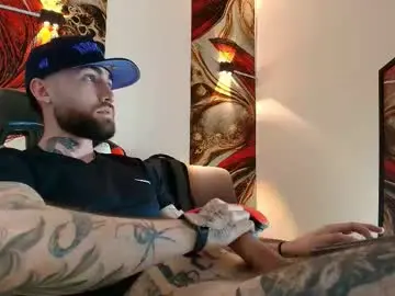 Chaturbate Adult Webcams of luke_davis01