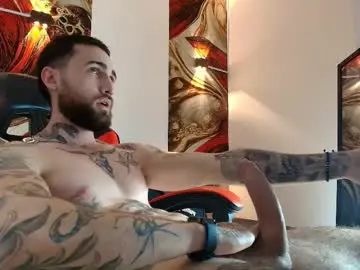 Chaturbate Best live sex cam show of luke_davis01