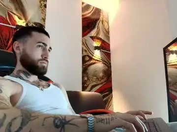 Chaturbate Adult Webcams of luke_davis01