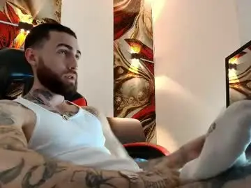 Chaturbate Live Sex of luke_davis01