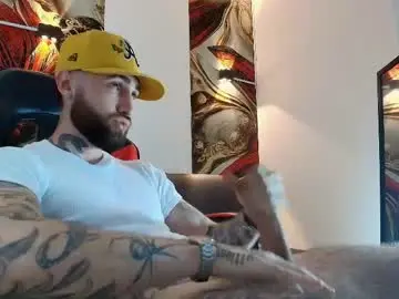 Chaturbate Adult Video Chat of luke_davis01