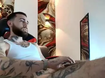 Chaturbate Live Sex Cam of luke_davis01