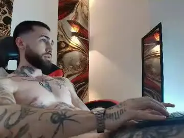 Chaturbate Free Porn Cam of luke_davis01