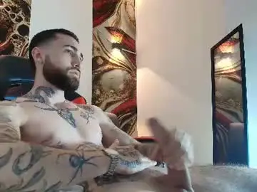 Chaturbate Live Porn of luke_davis01