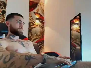 Chaturbate Live Sex Cam of luke_davis01