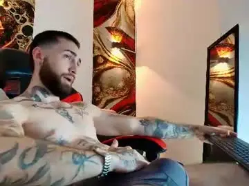 Chaturbate Live Sex of luke_davis01