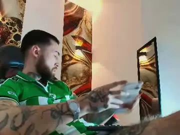 Chaturbate Sex Chat of luke_davis01
