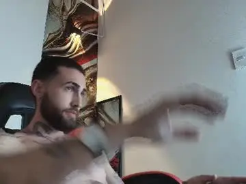 Chaturbate Free Porn Cam of luke_davis01