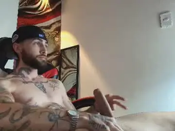 Chaturbate Live Porn of luke_davis01