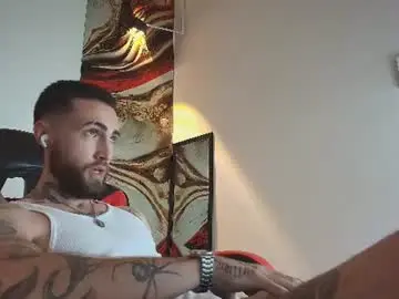Chaturbate Watch Live Sex Cams of luke_davis01