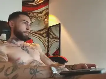 Chaturbate Free Live Porn of luke_davis01