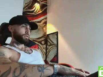 Chaturbate Best live sex cam show of luke_davis01