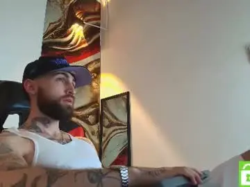 Chaturbate Best live sex cam show of luke_davis01