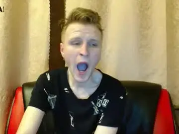 Chaturbate Nude Webcam of oscar_wildy