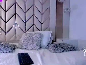 Chaturbate Free Live Porn of raven_luxx